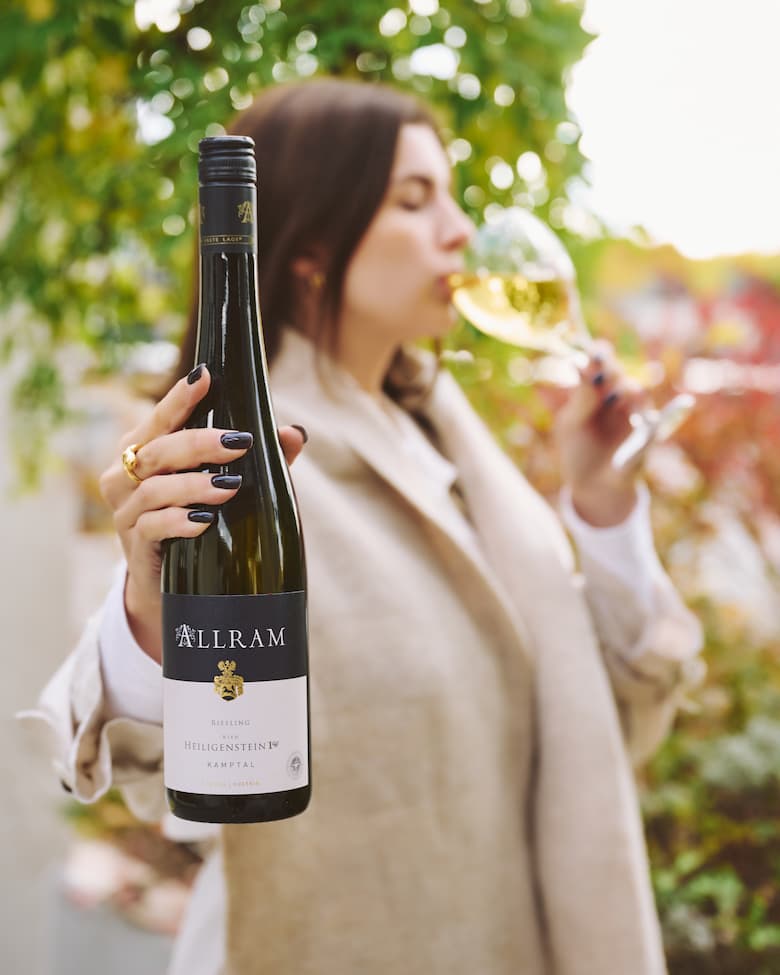 0 4 (1).jpg 0 4 (1).jpg